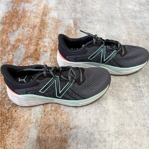 New Balance WVARELP1 Fresh Foam Evare Grey Running Shoes Womens Size 8.5